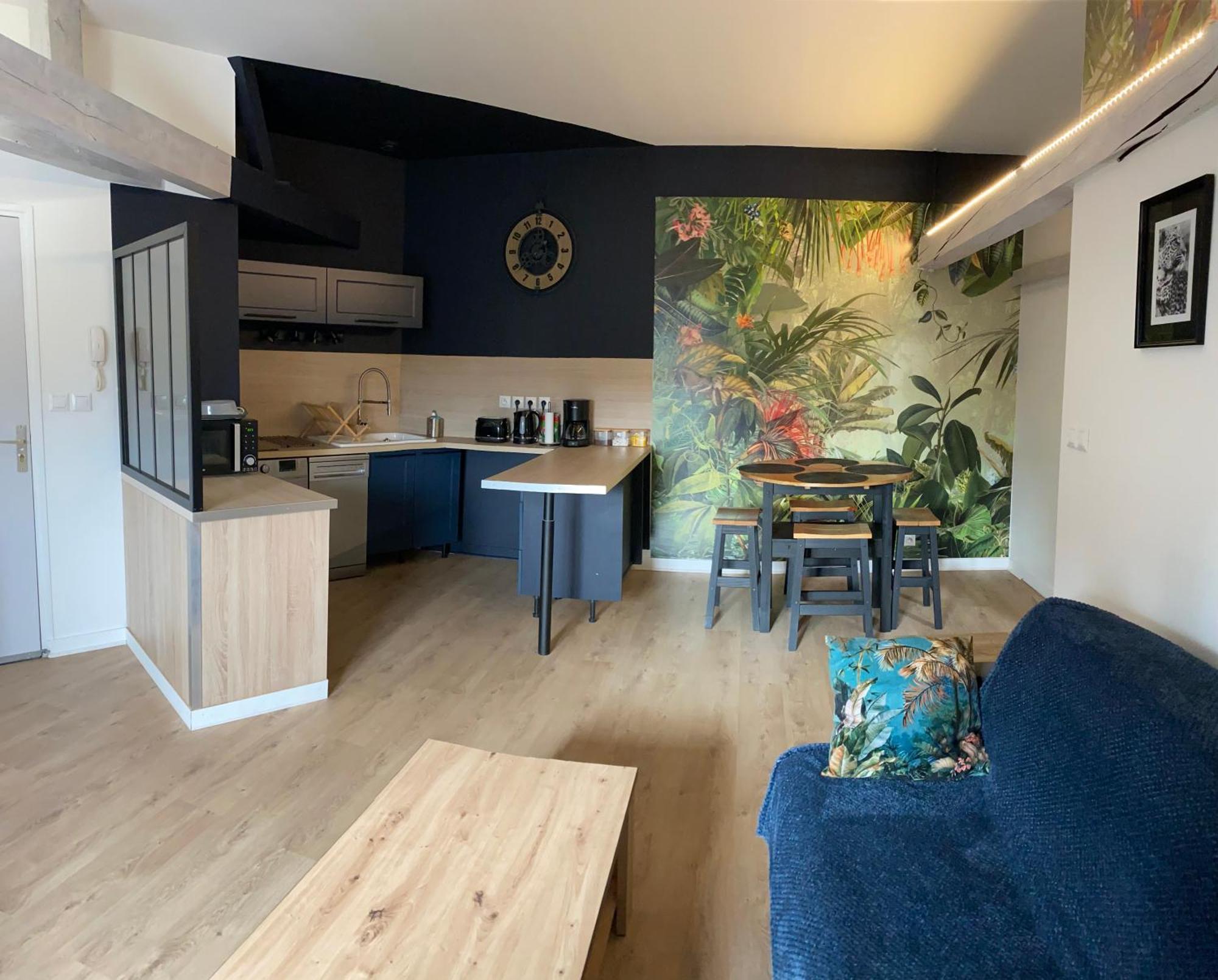 Blue Jungle Apartment Bourges Luaran gambar
